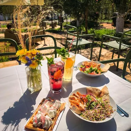 W Ogrodzie - Riverfront Prázdninový dům Poznaň