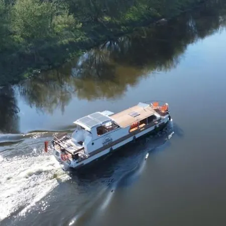 Riverfront In The Garden *