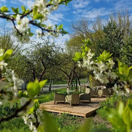 W Ogrodzie - Riverfront *