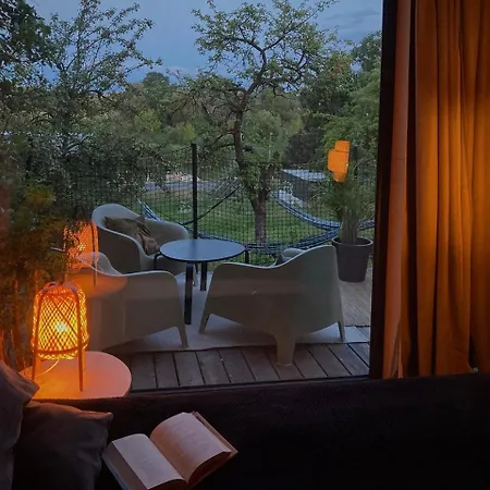 W Ogrodzie - Riverfront * Poznań