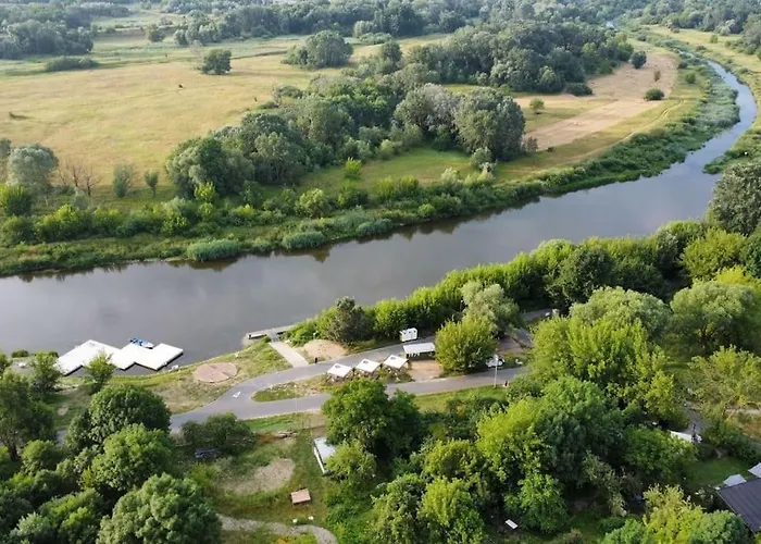 W Ogrodzie - Riverfront * ポズナン