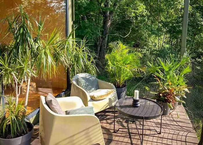 W Ogrodzie - Riverfront