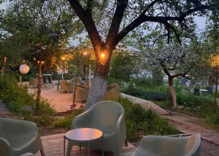 W Ogrodzie - Riverfront