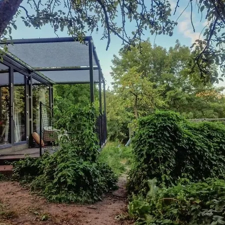 Будинок відпочинку W Ogrodzie - Riverfront *