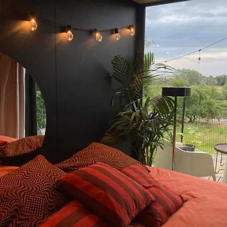 Holiday home W Ogrodzie - Riverfront Poznan
