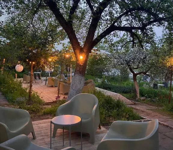 W Ogrodzie - Riverfront Poznan